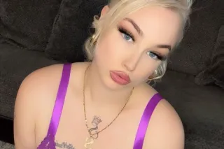 BRAND NEW PICS down 78 pounds ... - Image 4