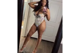 📍BREMERTON/SIVERDALE 📍EBONY MI... - Image 1