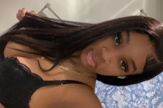 CARDATES FACETIMESHOWS - Image 4