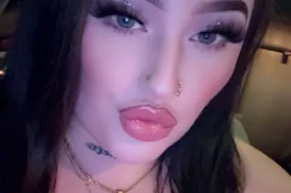 let me be your valentine 💋 - Image 1